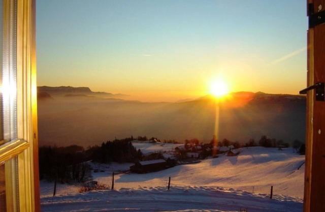 LE RIONDET - SAINT PIERRE DE GENEBROZ