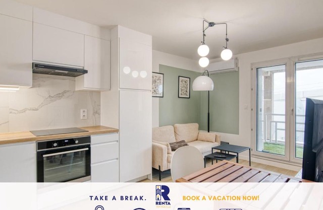 Le Rostand - Cozy and Bright - WIFI