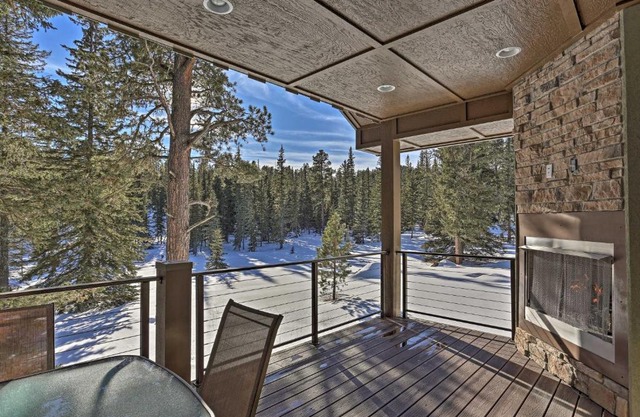 Lead Family Home with Hot Tub, 2 Mi to Deer Mountain