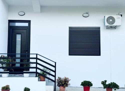 Ledio GuestHouse