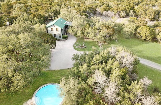 Left Fork- Private pool, fire pits, stargazing