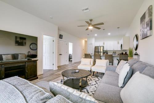 Lehigh Acres Family Getaway with Lanai and Golf Nearby