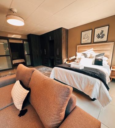 Lemon & Blue Guest House