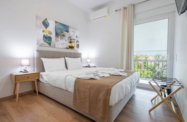 Lemon Tree House Varkiza