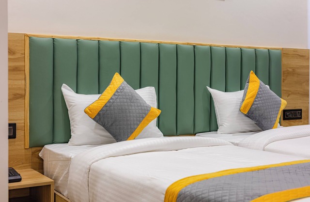 Lemonridge Hotels KPHB
