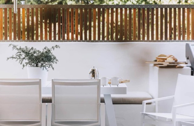 Lewie's at Sawtell, Family friendly, beachside, laid-back luxury 3BDR 2 BTH