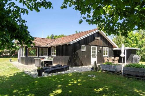 LF10219-Thyholm-Engblommevej-9