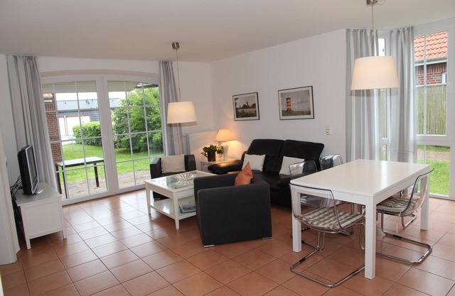 Lichtdurchflutete Wohnung im Löwenpark