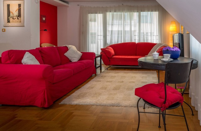 Lidice 2 Art Apartment - You can say that the Hotel is like your Home