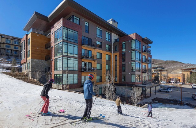 Lift by All Seasons Resort Lodging