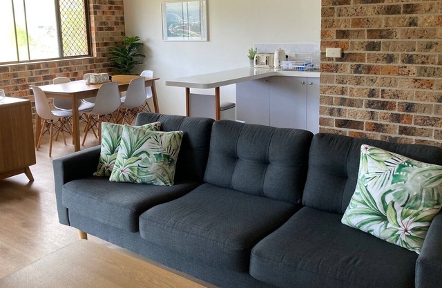 Light Filled Apartment Offering Carefree Getaway