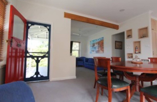 Lighthouse Retreat - Pet Friendly Free Wifi