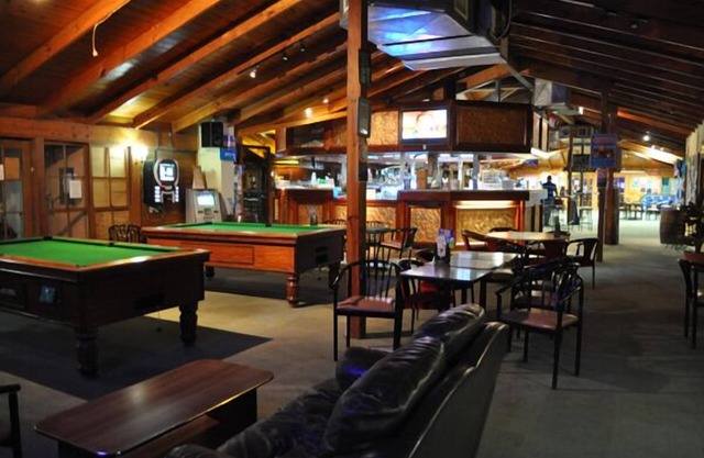 Lightning Ridge Outback Resort & Caravan Park