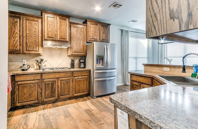 Lights, Camera, Action! Your 4-Bed Blockbuster Awaits!