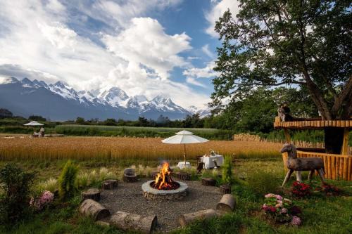 LiJiang Mountain Spring Resort