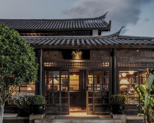 Lijiang Old Town Lanshe hotel