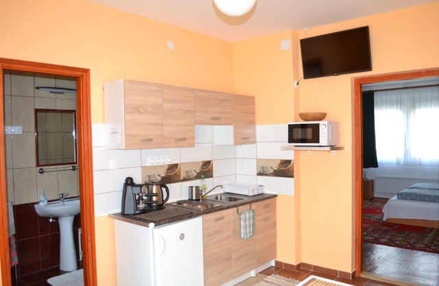 Liliom Apartman