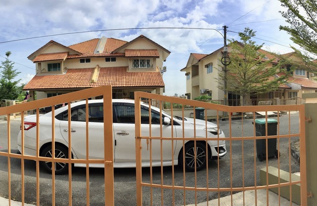Lily Homestay Kangar