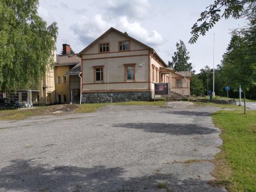 Linnantie 2