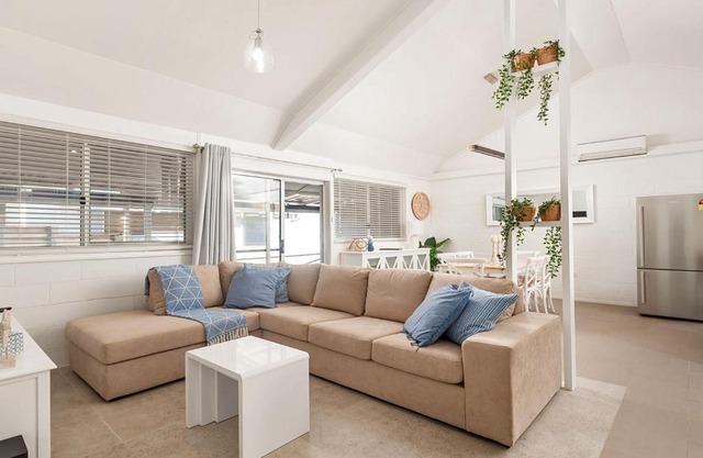 Little Kingsley Beach House