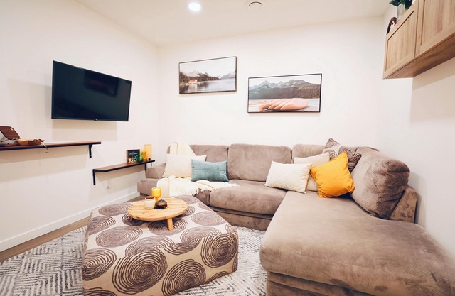 Little Nest – Scandinavian-Inspired Stay w/Garden & Family Fun and pet free