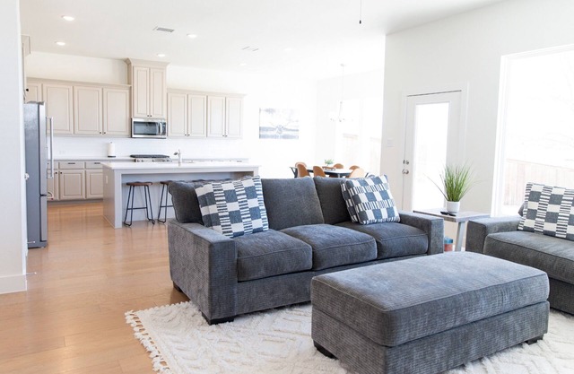 Little TX Home | 304