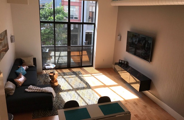 Lively Santana Row Loft Right on Main SR Strip