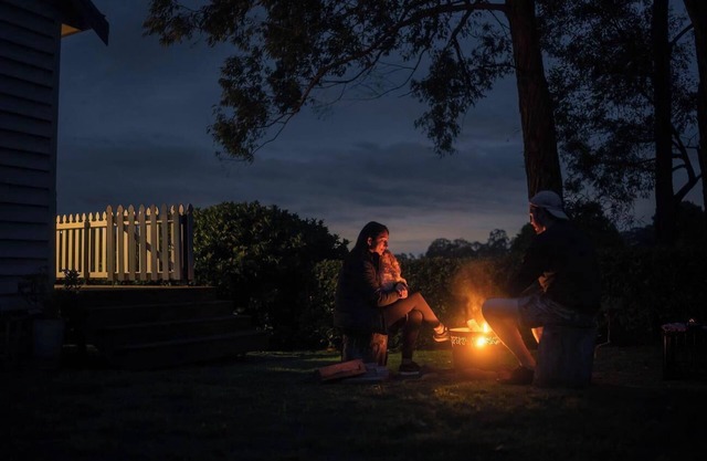 Lizzie's Little Country Studio Cottage Located on a Stunning Property