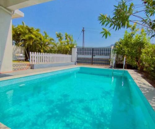 ll EMPYREAN STAY ll MARIGOLD VILLA ll 3BHK ll AC ll PRIVATE POOL ll