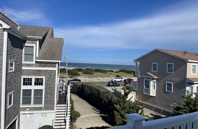 Location Location Location Hear the waves & see Endless Beach Views in Cape May