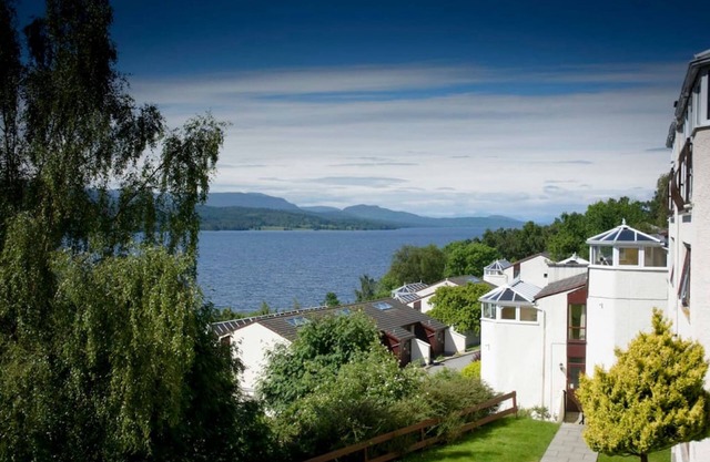 Loch Rannoch Highland Club Studio 02