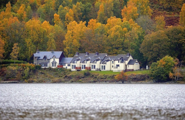 Loch Rannoch Lochside Lodge (1) - Retreat Group