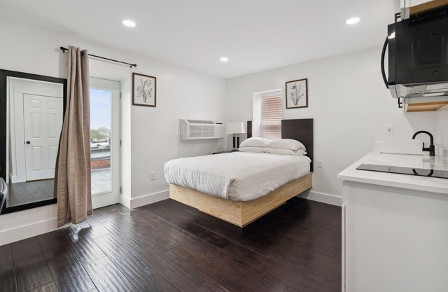 Lodgyy Suites
