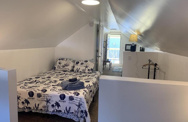 Loft at the Beach apts