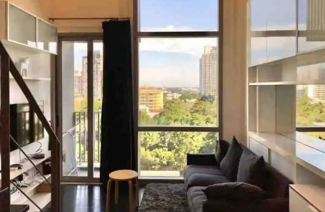Loft unit 3 mins walk to Thonglo BTS