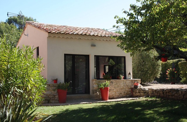 Logis in the middle of the pines