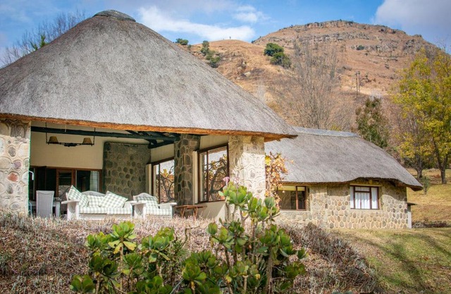 Lolambazo Country House & Cottage - Giants Castle Drakensberg