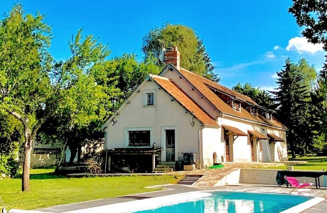 Longère normande, parc, piscine.
