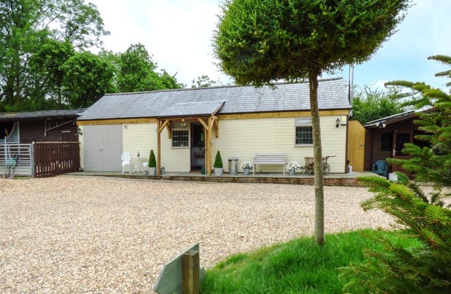 Longhouse Lodge