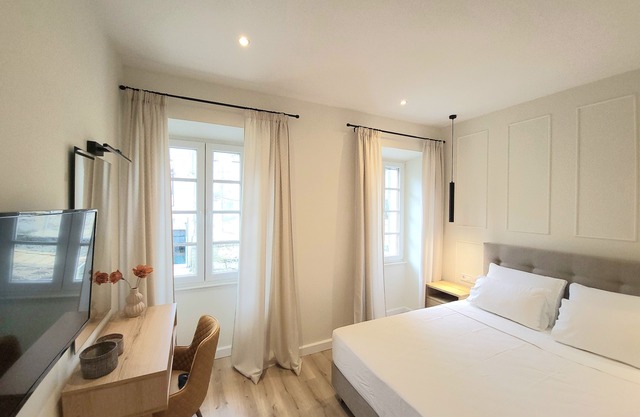 Lorenzo Mavili Suite