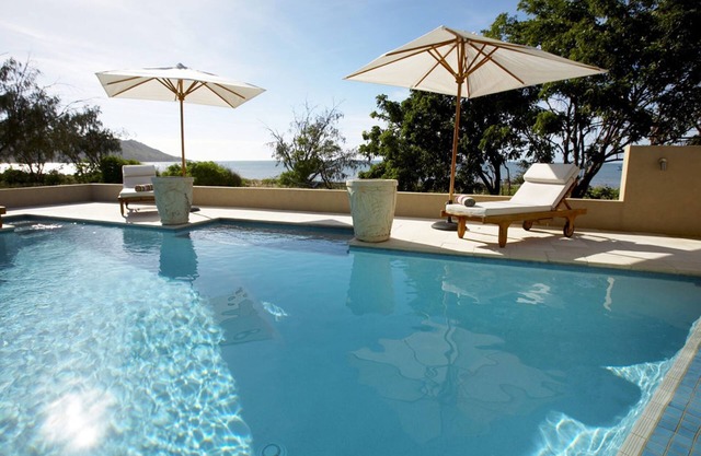 Lotus House, Horseshoe Bay