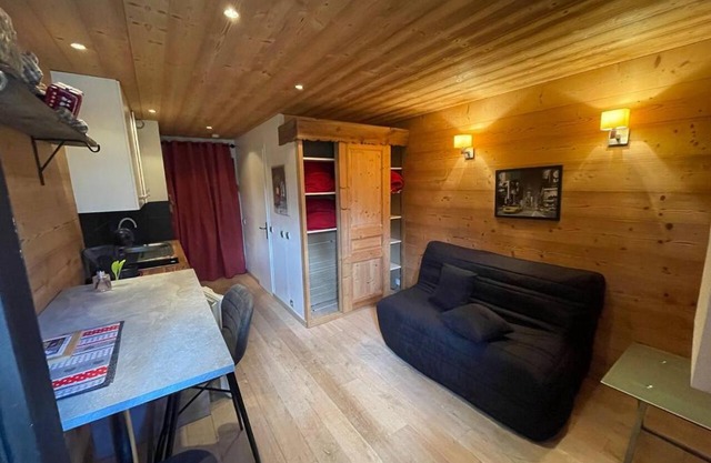 LOUE STUDIO MEGEVE