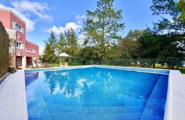 LOULÉ STYLISH 2 WITH POOL by HOMING