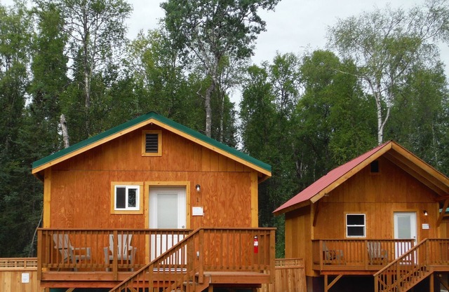 Love-Lee Cabins (#2) offers all of the amenities to make it your 2nd home!