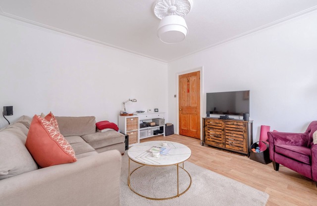Lovely 1BD Self Contained Flat in Greenwich
