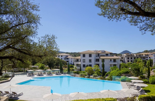 Lovely 2/4-person T2 apartment in luxury residence.