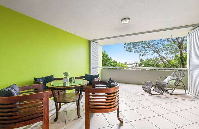 Lovely 3-Bed with Alfresco Dining by Amenities