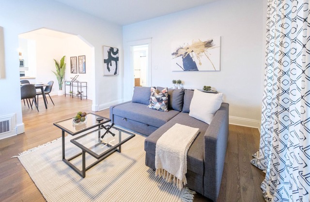 Lovely 3-bedroom near UC, Xavier, and Zoo.