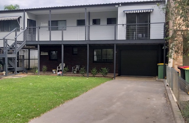 Lovely 5-bedroom 3-bathroom, riverfront home in historic Wiseman's Ferry area.