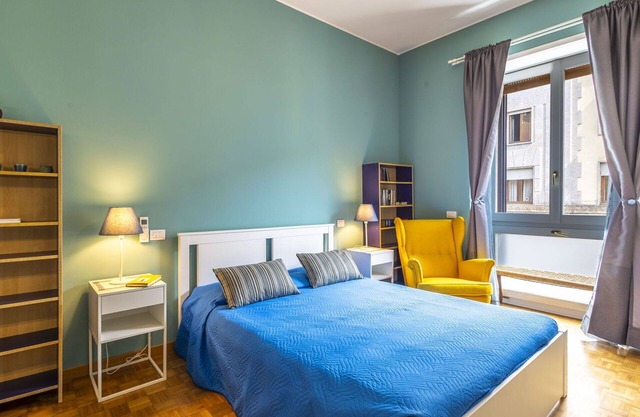 Lovely apartment for 4 guests with WIFI, A/C, TV, balcony and parking
